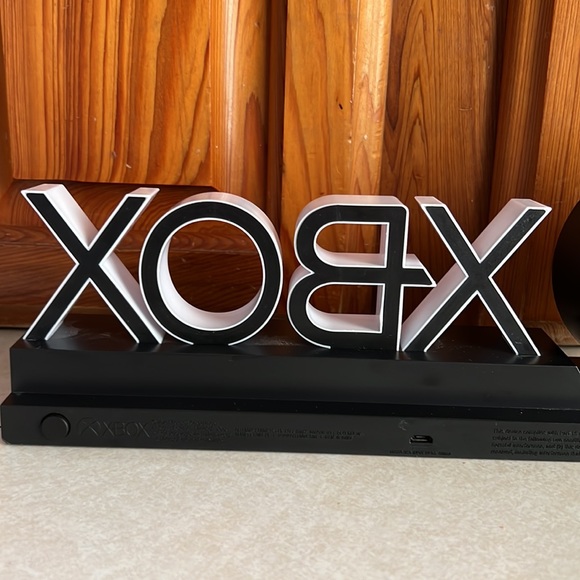 Paladone X Box Night Light - Picture 7 of 17
